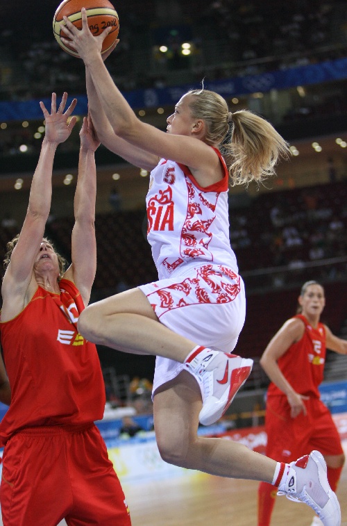 乐鱼登录-乌克兰女篮在欧洲赛场上一路向前取得亚军