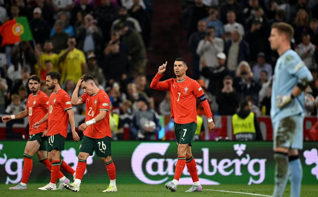 葡萄牙球星C罗又刷新纪录，带领球队晋级决赛